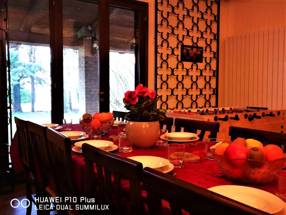 Villa Con Piscina 阿西西 外观 照片